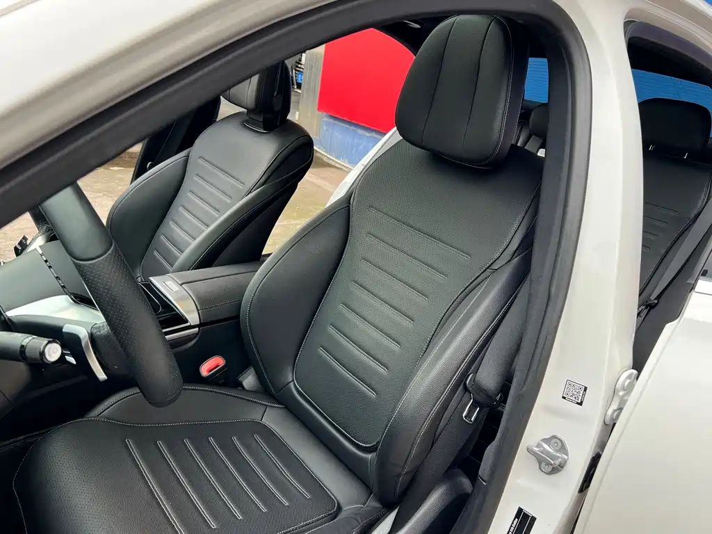 Mercedes-Benz C-Class 2022 — фото 23