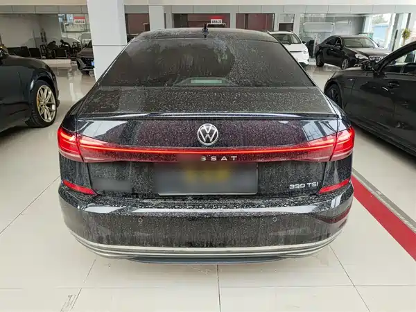 Volkswagen Passat 2022