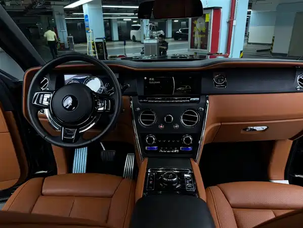 Rolls-Royce Cullinan 2018