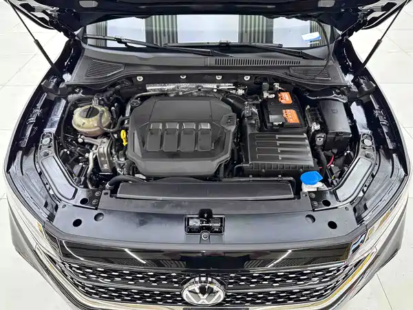 Volkswagen Passat 2022
