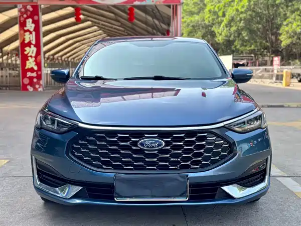 Ford Escort 2021