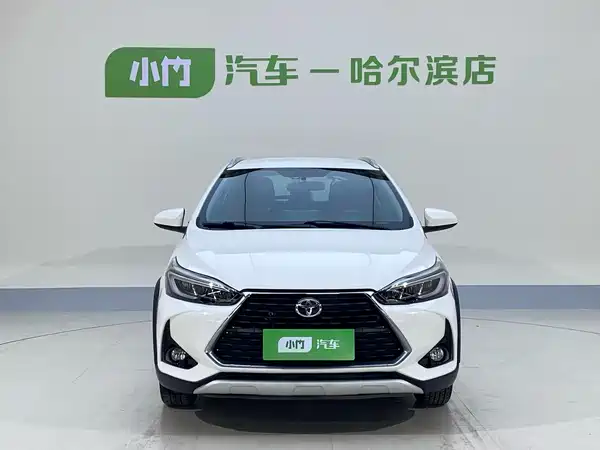 Toyota Yaris L 2022