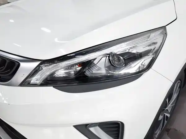 Geely Emgrand GS 2019