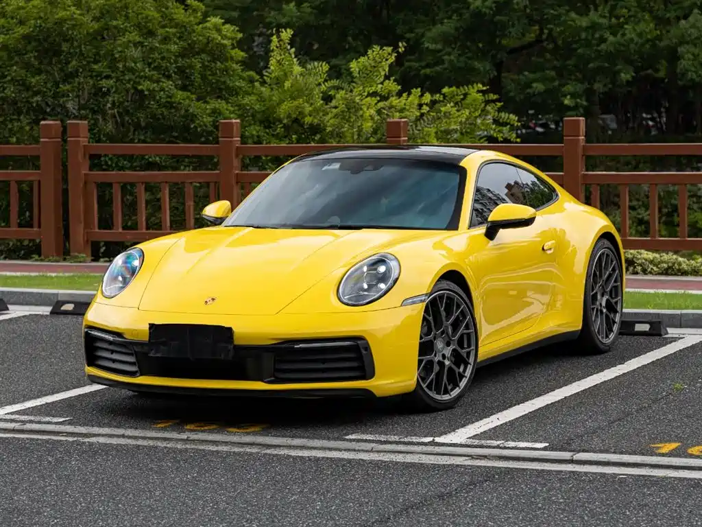 Porsche 911 2021