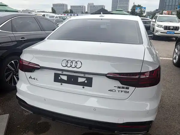 Audi A4L 2023