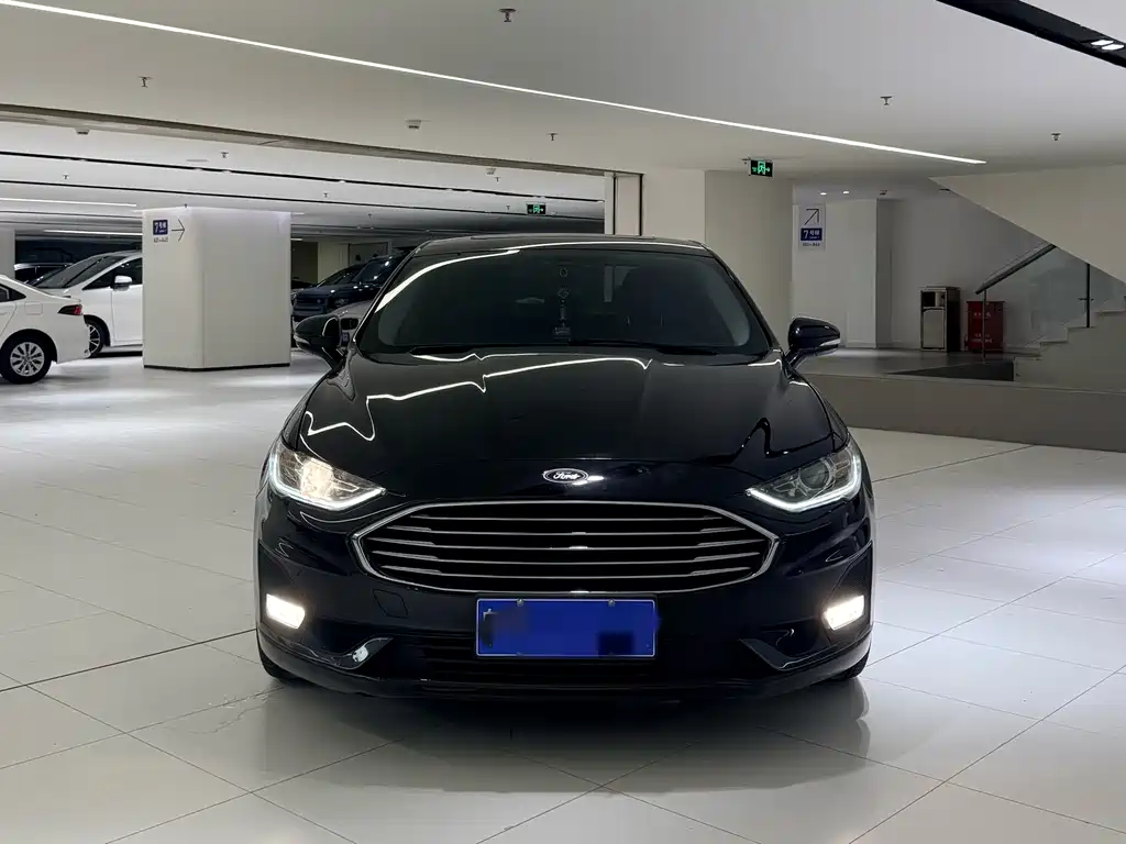 Ford Mondeo 2021 — фото 2