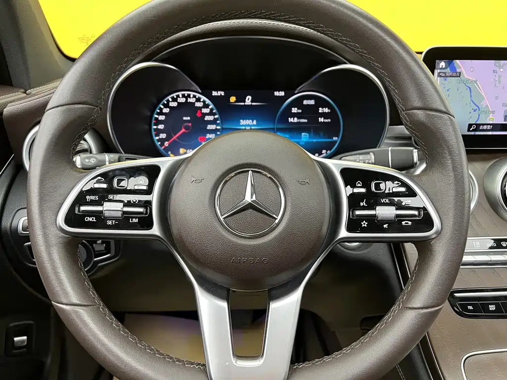 Mercedes-Benz GLC 2020 — фото 11