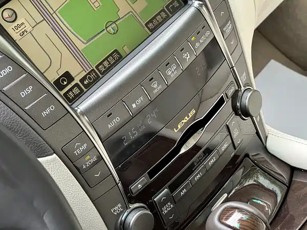 Lexus LS 2007