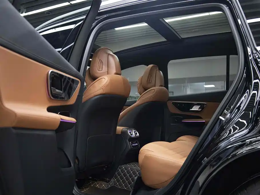 Mercedes-Benz GLC 2025 — фото 18