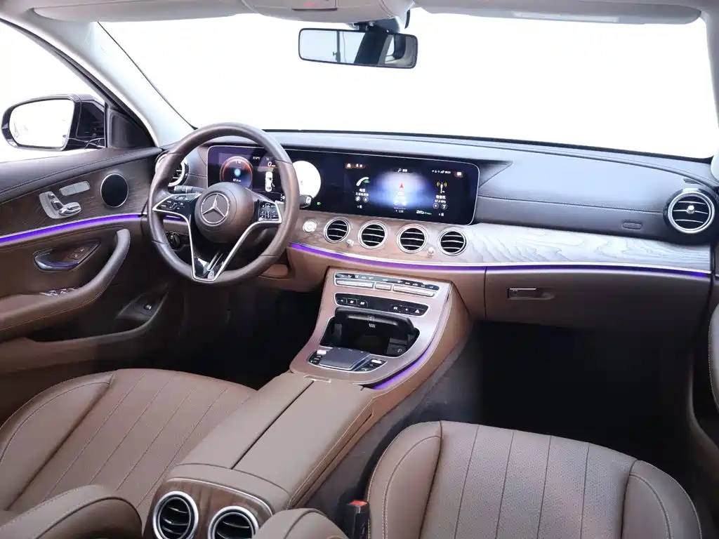 Mercedes-Benz E-Class 2023 — фото 20