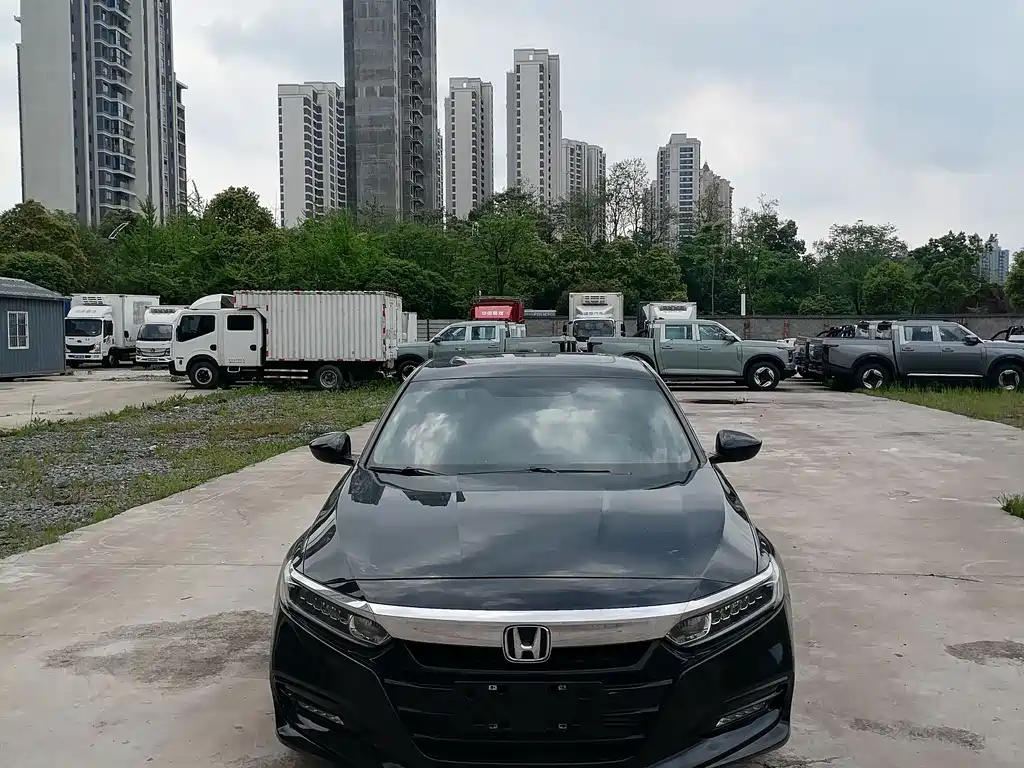 Honda Accord 2018 — фото 2