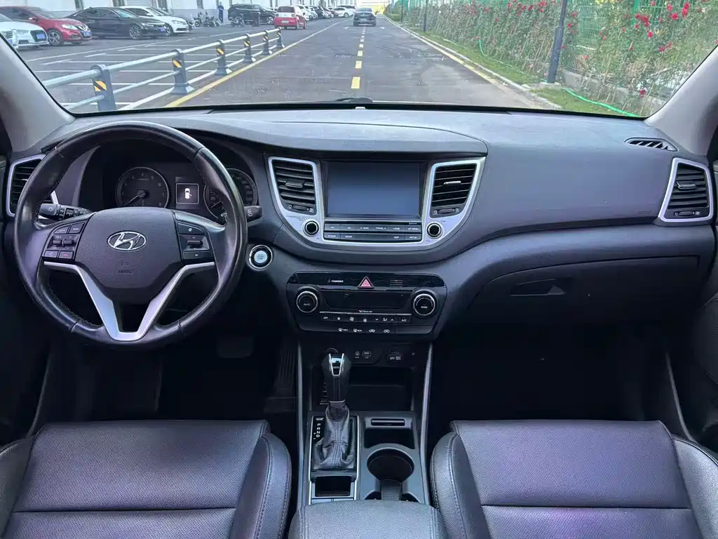 Hyundai Tucson 2017 — фото 5