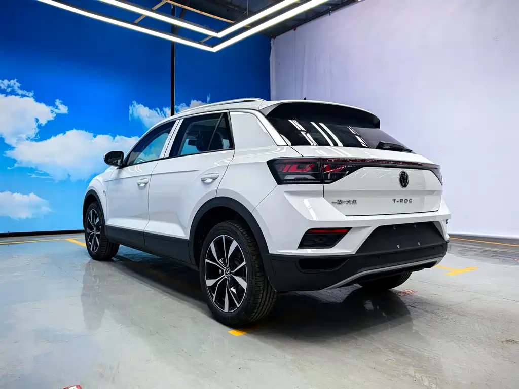 Volkswagen T-Roc 2026 — фото 6