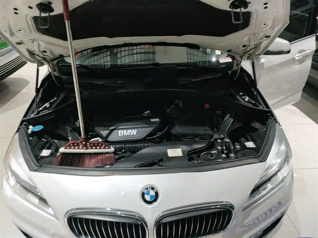 BMW 2 Series Active Tourer 2015 — фото 20