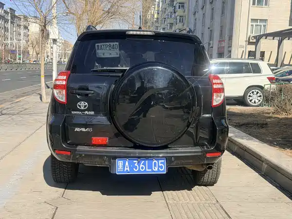 Toyota RAV4 2012
