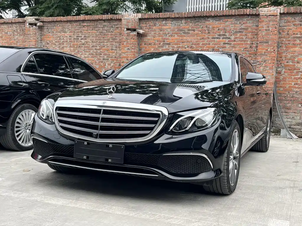 Mercedes-Benz E-Class 2018