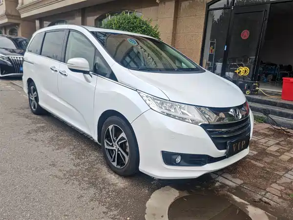 Honda Odyssey 2016