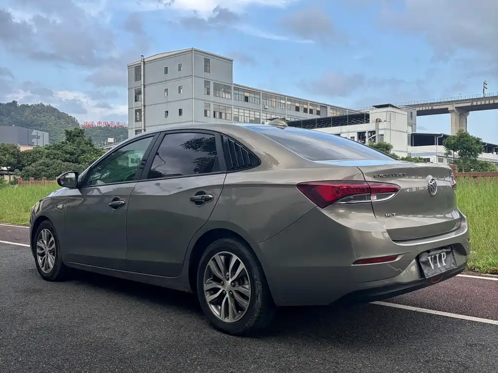 Buick Excelle 2018