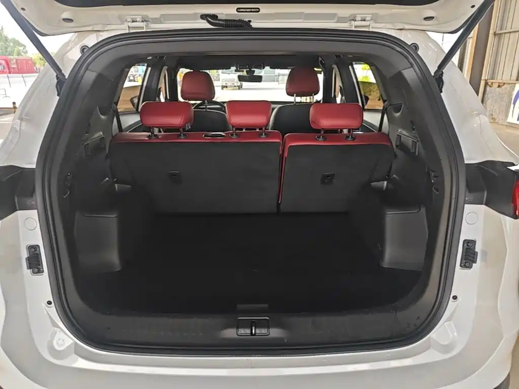 Jetour Jietu X70 PLUS 2025 — фото 19
