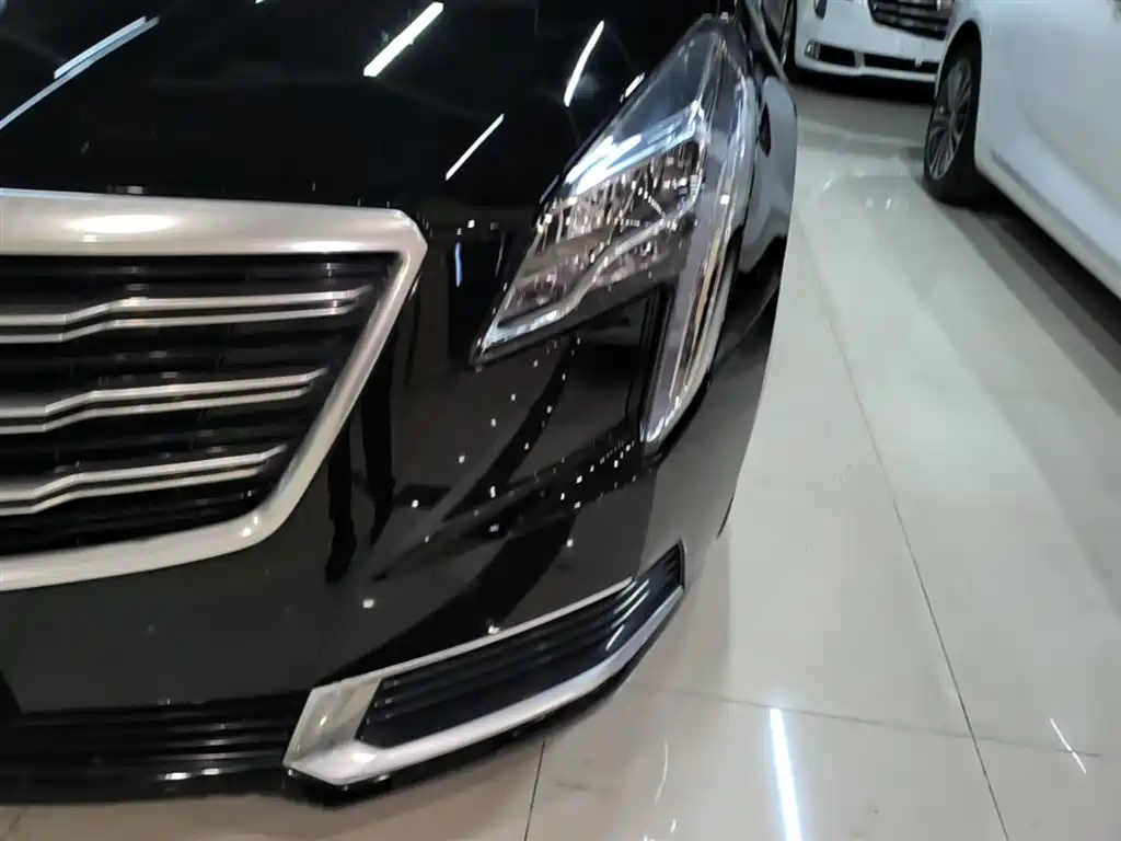 Cadillac XTS 2018 — фото 24