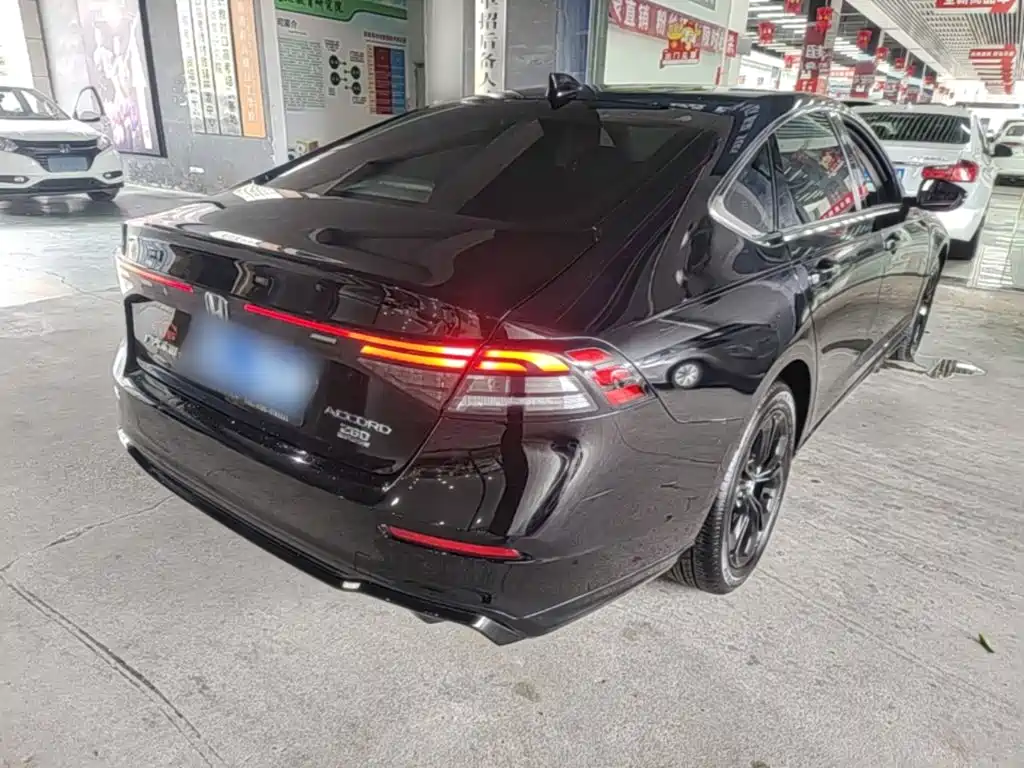 Honda Accord 2025
