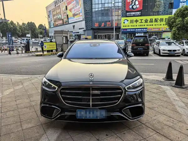 Mercedes-Benz S-Class 2022
