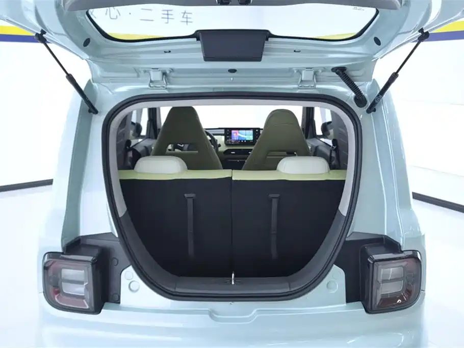 Geely Galaxy Panda 2024