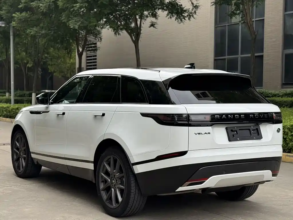Land Rover Range Rover Velar 2025 — фото 15