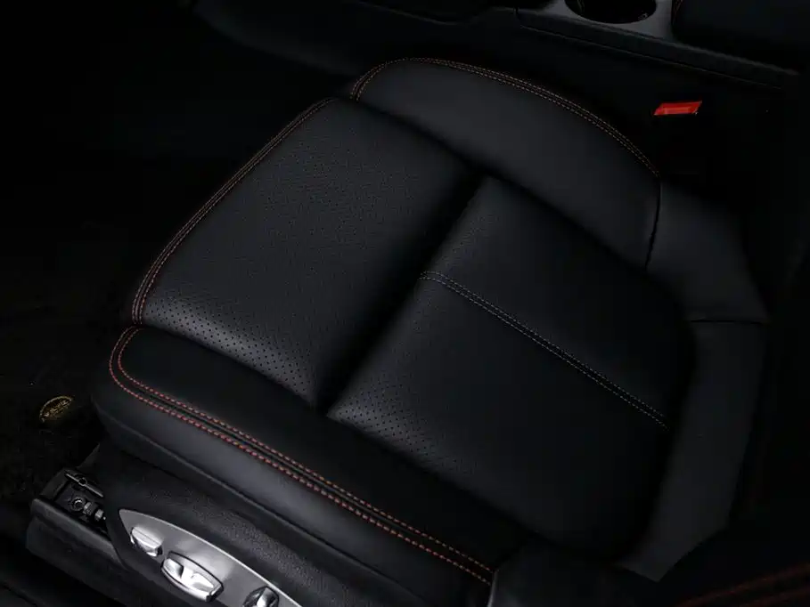 Porsche Macan 2022 — фото 13