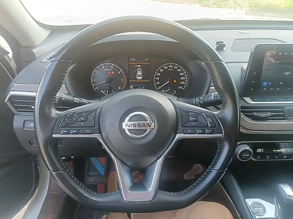 Nissan Teana 2022 — фото 11