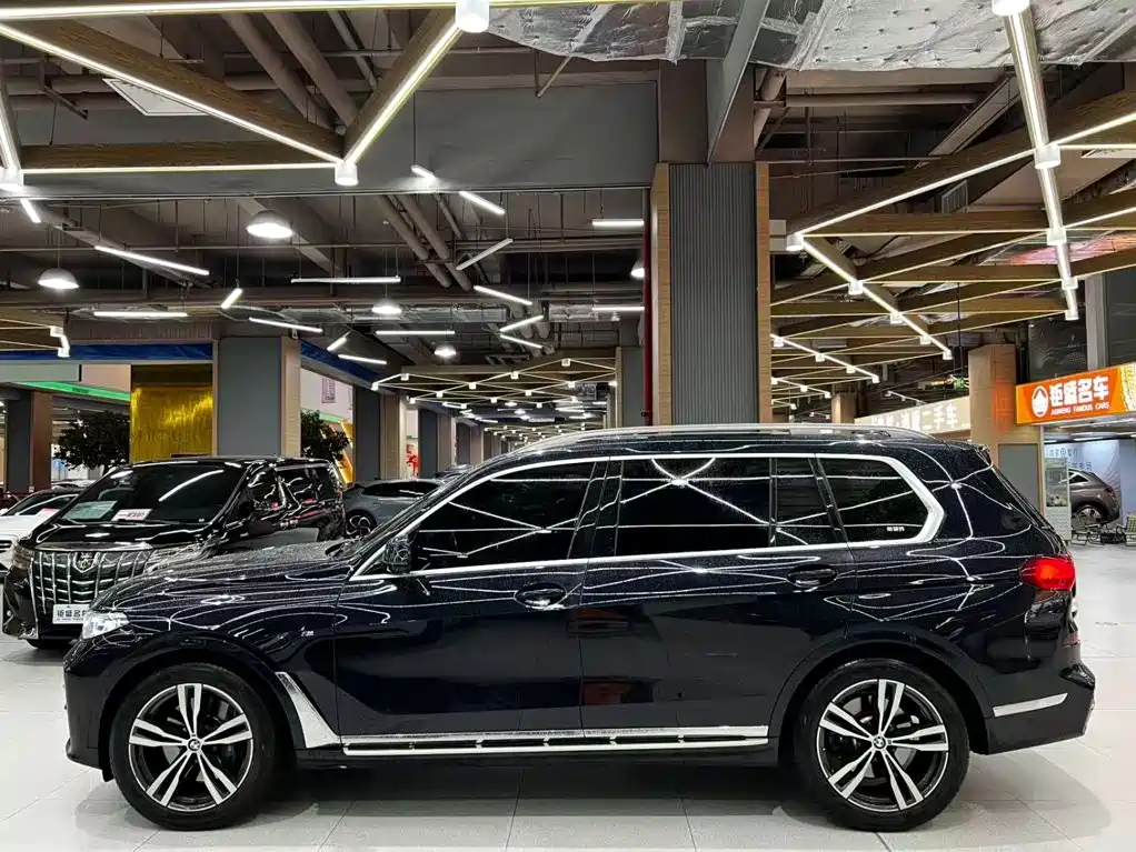 BMW X7 2020 — фото 12