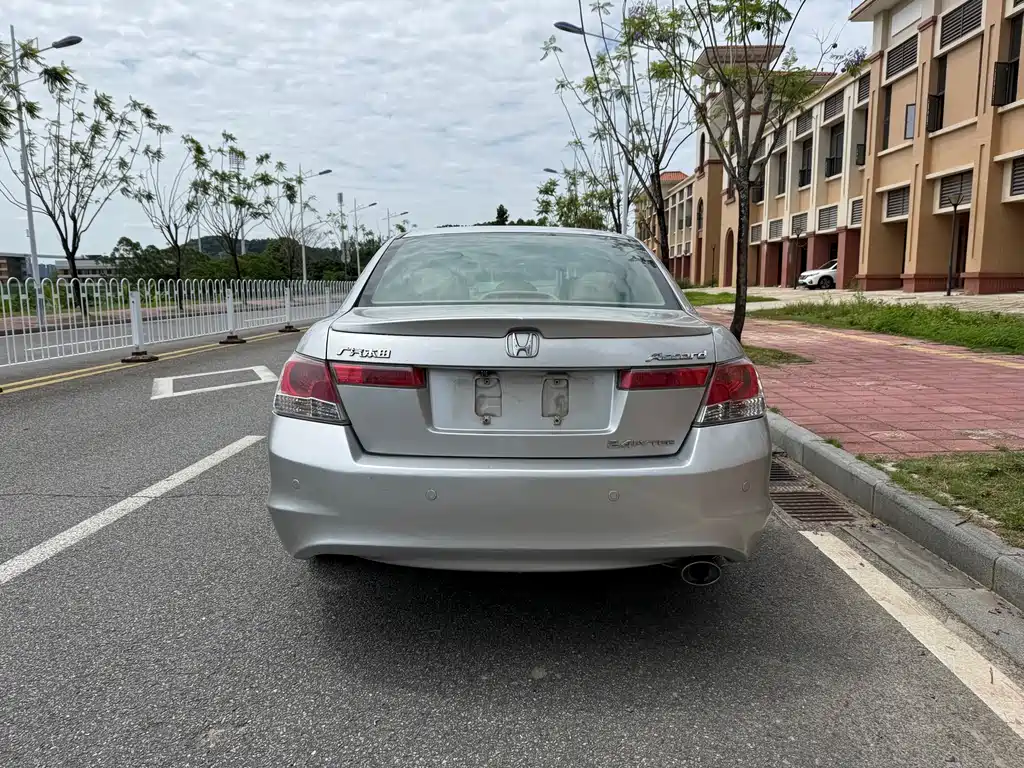 Honda Accord 2010