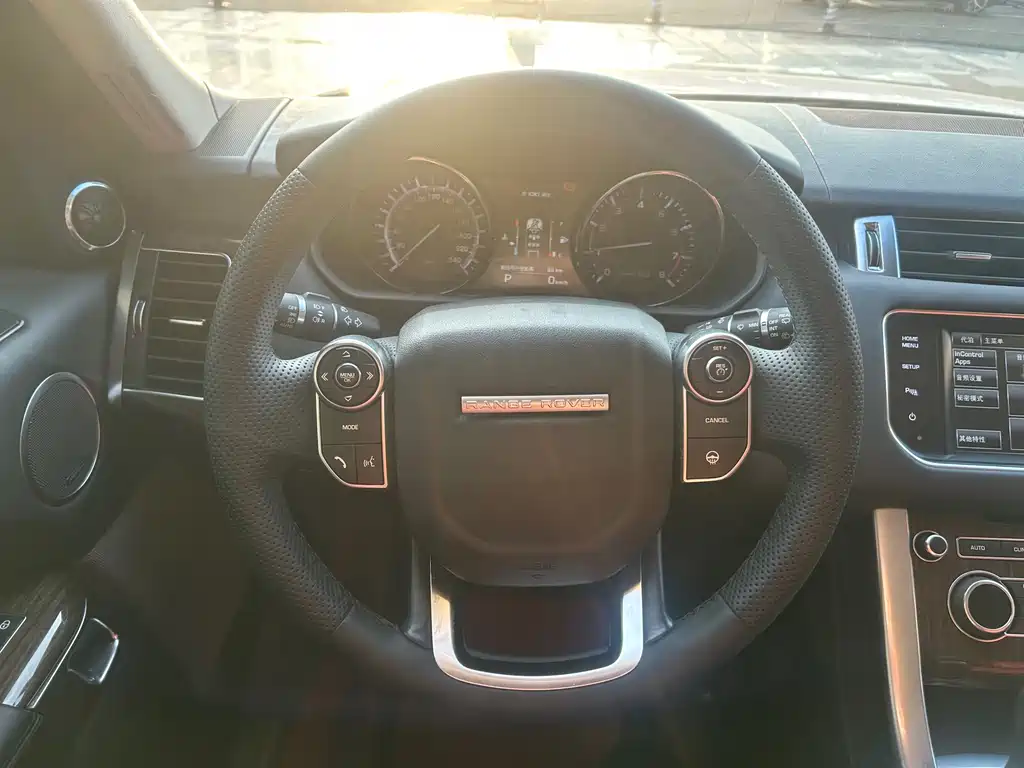 Land Rover Range Rover Sport 2015 — фото 11