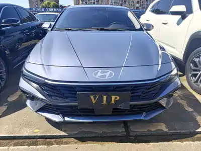 Hyundai Elantra 2024