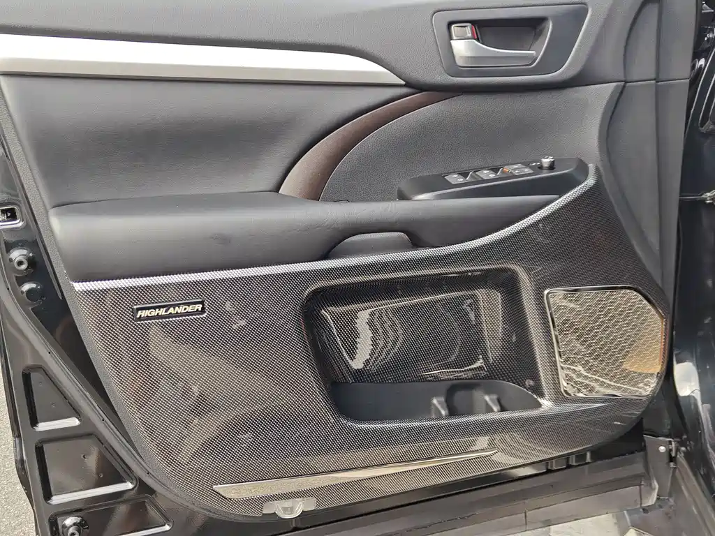 Toyota Highlander 2020