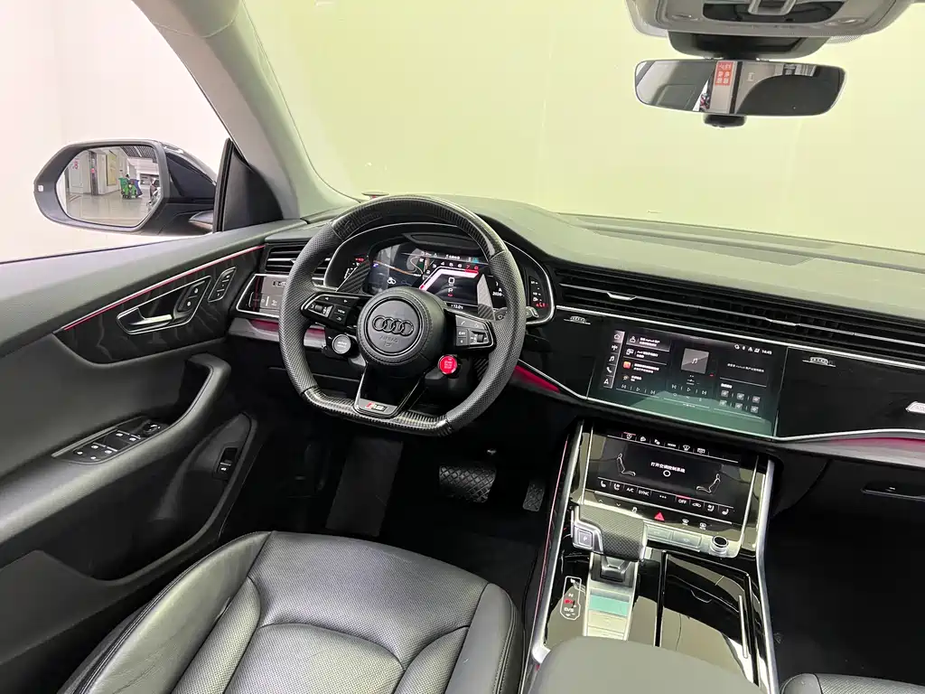 Audi Q8 2022 — фото 23
