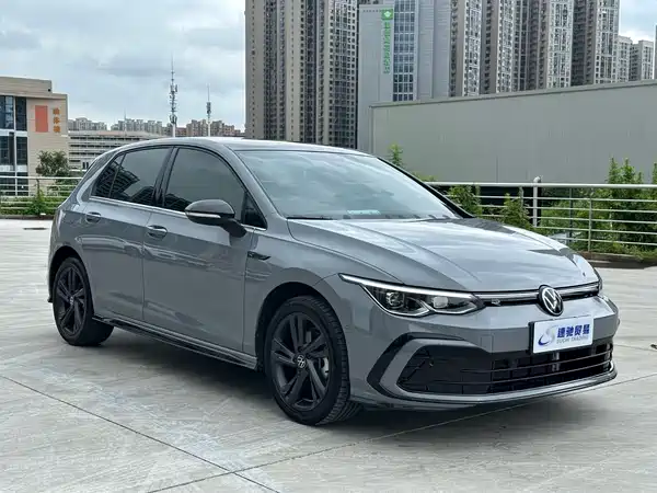 Volkswagen Golf 2022