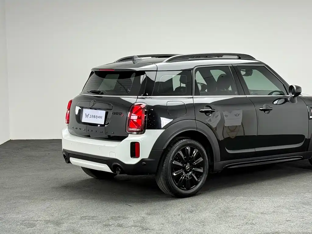 MINI Countryman 2024 — фото 17