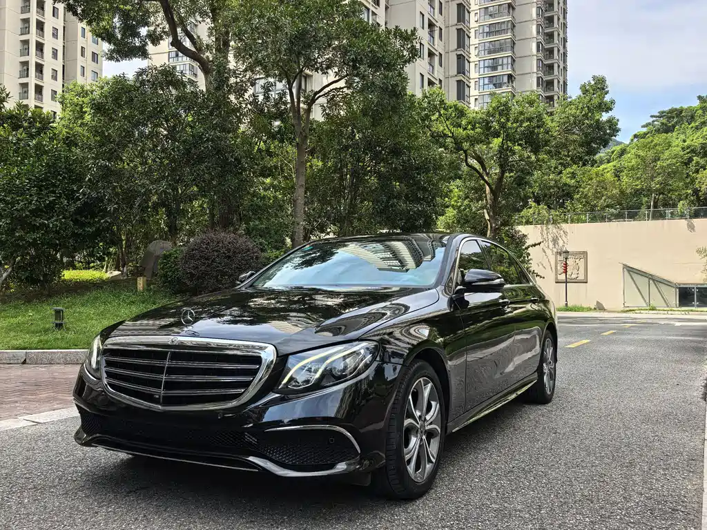 Mercedes-Benz E-Class 2020 — фото 1
