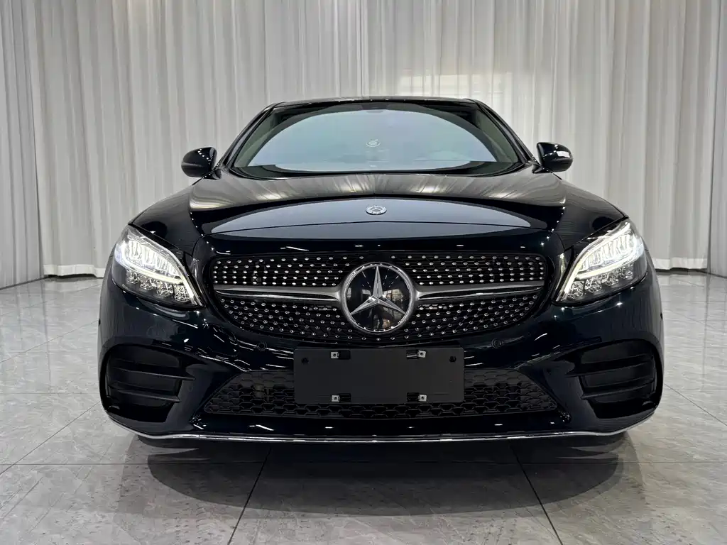 Mercedes-Benz C-Class 2021