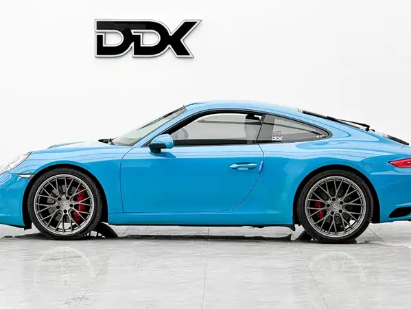 Porsche 911 2016