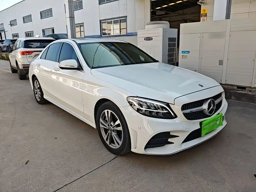 Mercedes-Benz C-Class 2019