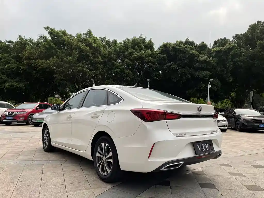 Changan Eado 2021 — фото 11
