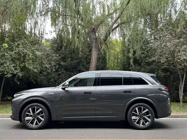 Li Auto L7 2023