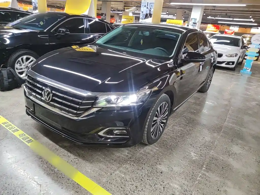 Volkswagen Passat 2021