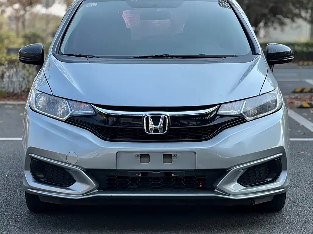 Honda Fit 2019 — фото 2