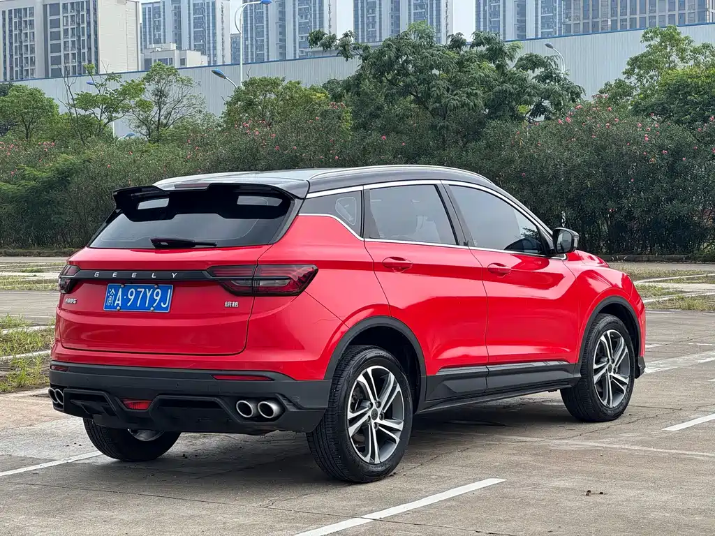 Geely Binyue 2022 — фото 10