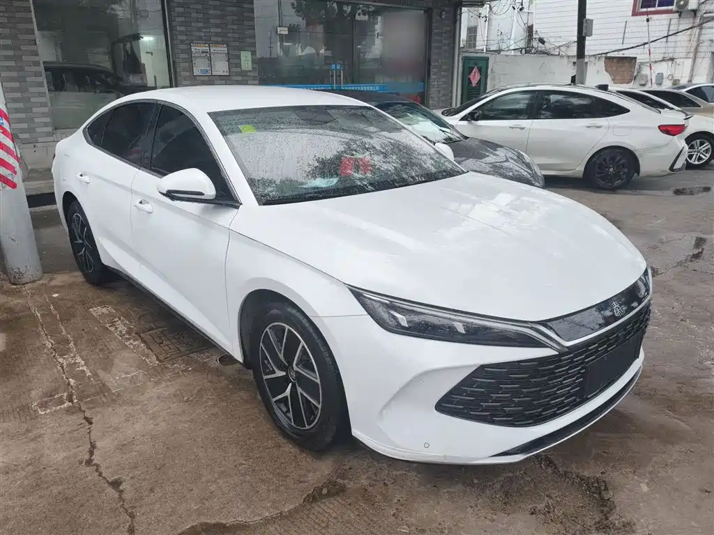 BYD Qin L 2025 — фото 10