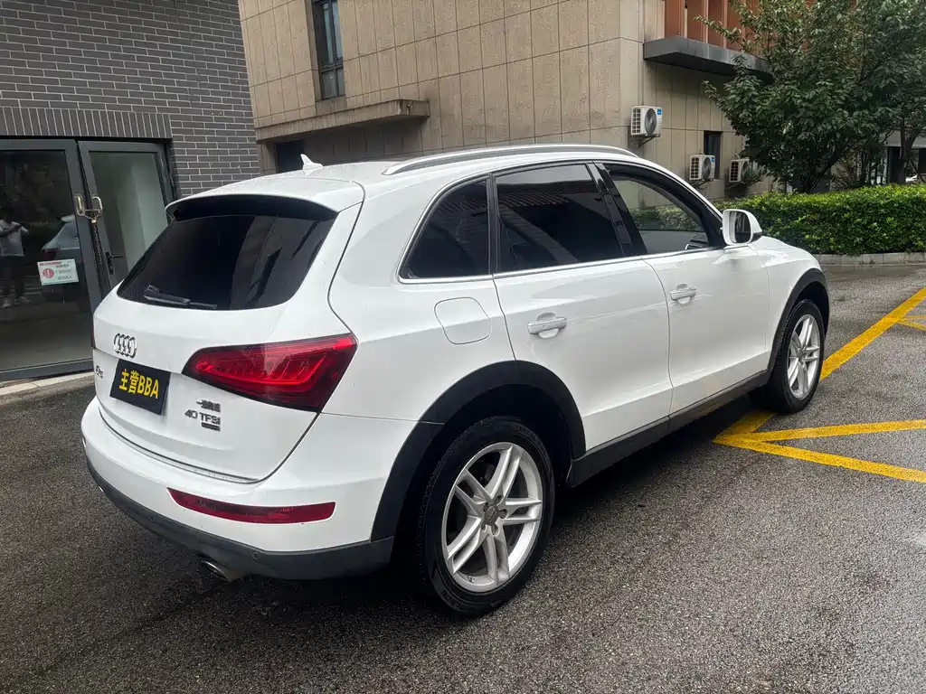Audi Q5 2016 — фото 21