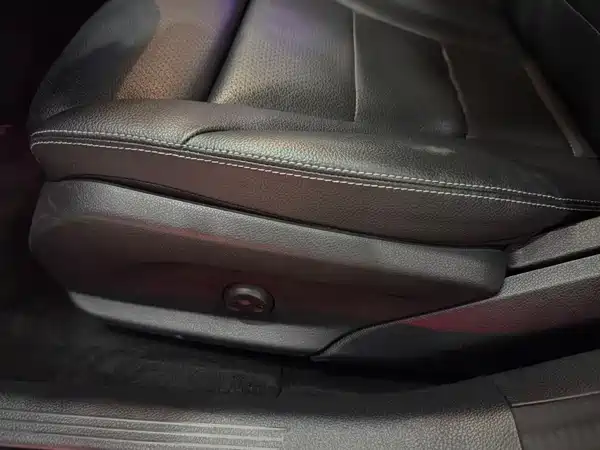 Mercedes-Benz C-Class 2020